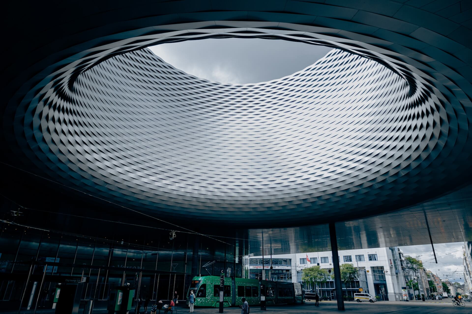 A large glass building with a large glass ceiling